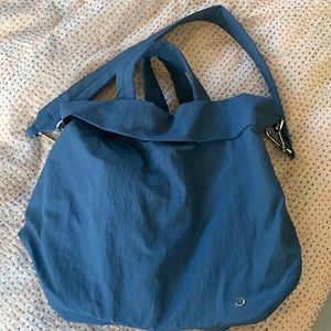 Lululemon On My Level 19L Tote